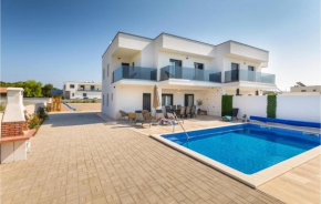 Cozy Home In Pula With Heated Swimming Pool